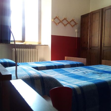Ostello Al Deserto Chiavenna Exterior photo