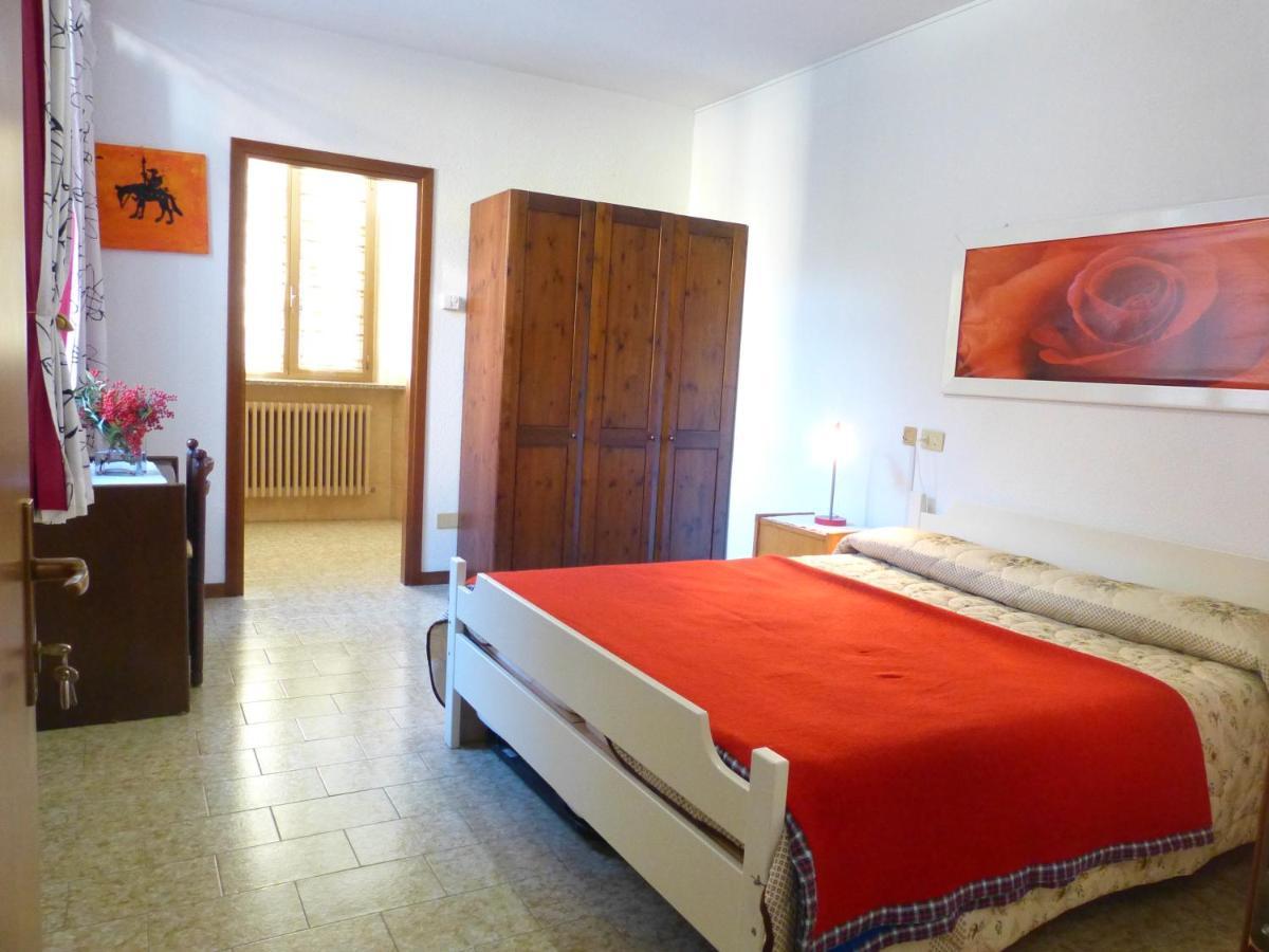 Ostello Al Deserto Chiavenna Exterior photo